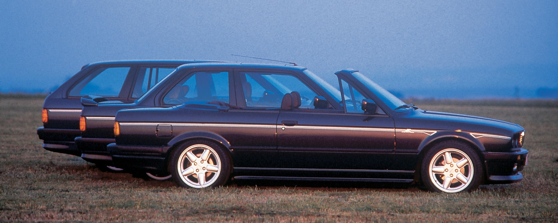 CD_60_E30_Cabrio_Coupe_Touring_3500x1400_1920x1920